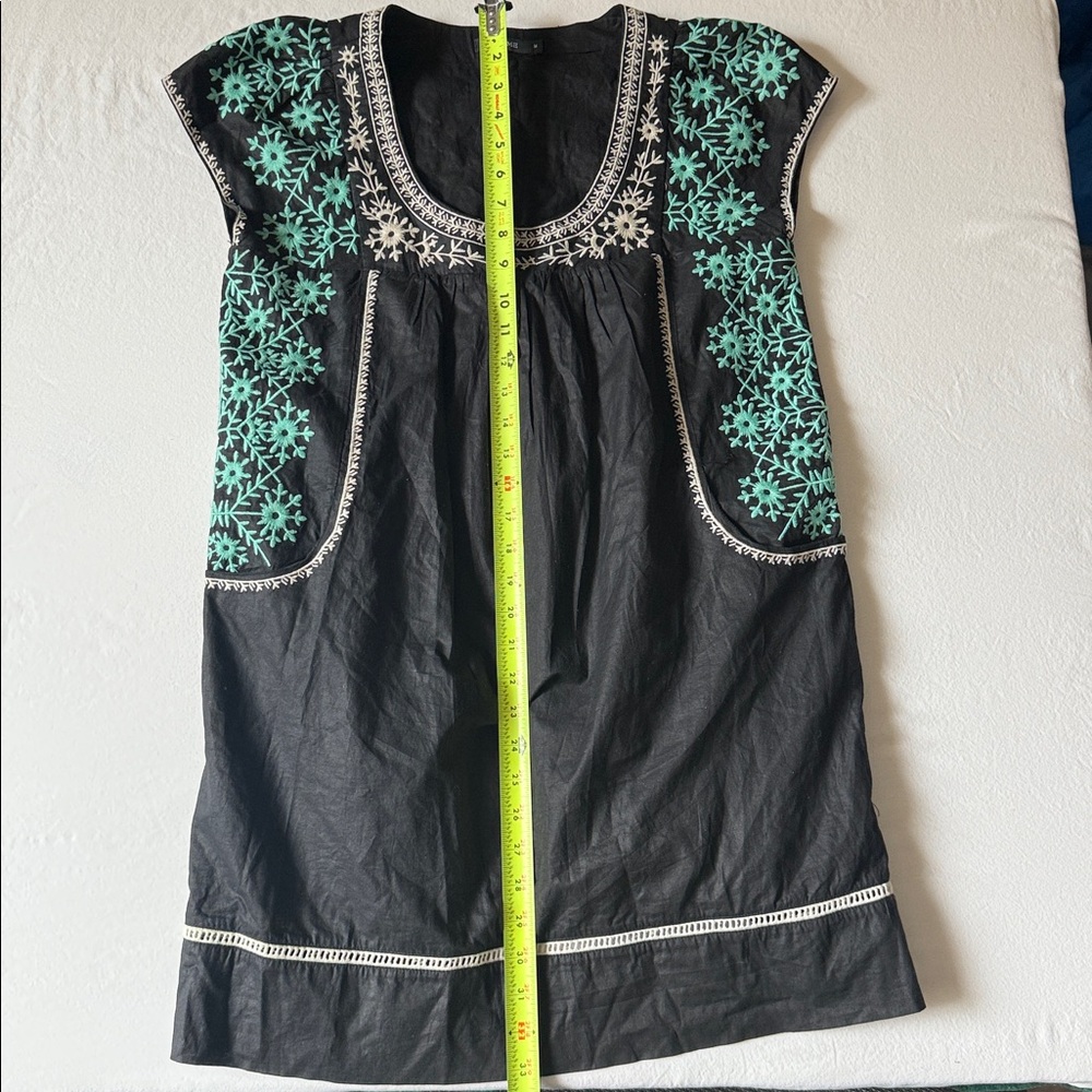 Theme Black Embroidered Dress‎ Sz M - Picture 6 of 7